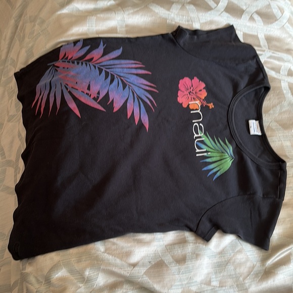 NWOT Crazy Shirts Maui t-shirt - Picture 5 of 5